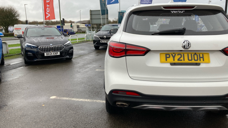 MG Hs 1.5 T-GDI Exclusive 5dr Petrol Hatchback